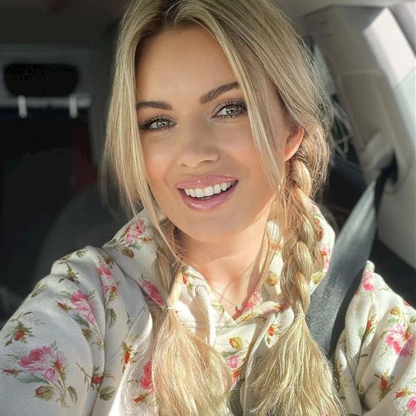 SAMANTHA